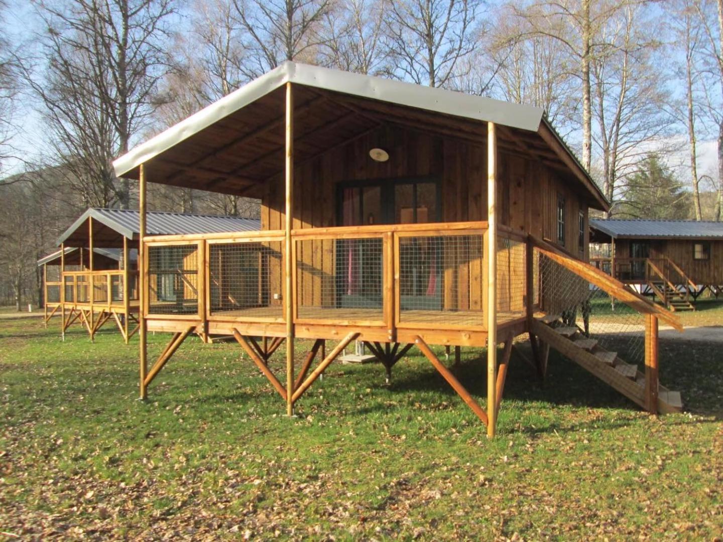Camping La Borie Basse Condat  Eksteriør billede